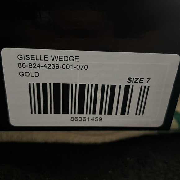 New York & Company Wedges - Picture 7 of 9